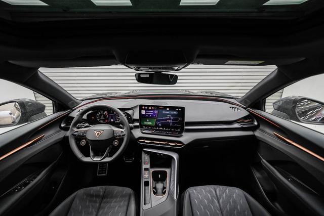 Cupra Terramar 2,0 TSI DSG 4Drive VZ - LAGER 