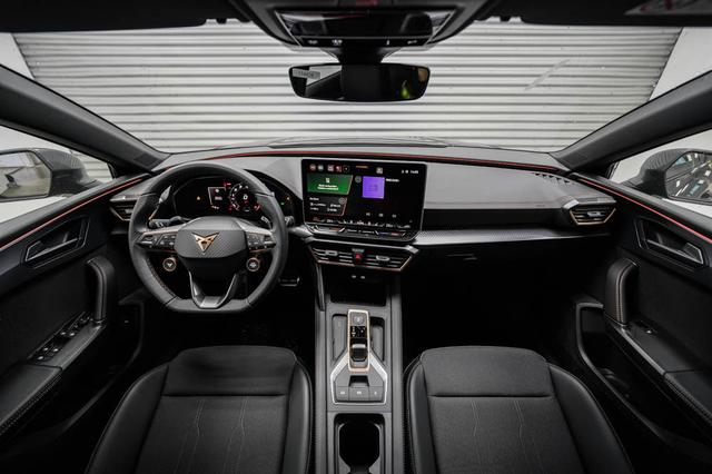Cupra Leon Sportstourer ST 1,5 eTSI DSG - LAGER 