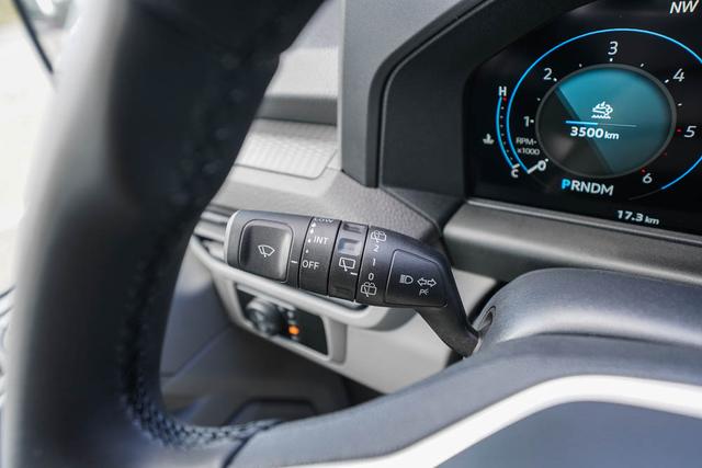 Volkswagen T7 Caravelle 2,0 TDI DSG langer -LAG. 