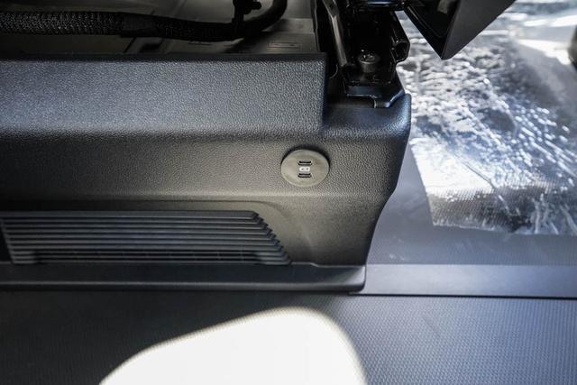 Volkswagen T7 Caravelle 2,0 TDI DSG langer -LAG. 
