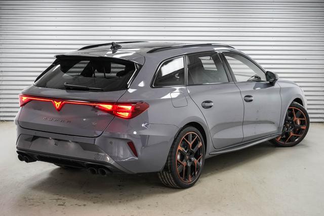 Cupra Leon Sportstourer - ST 2,0 TSI DSG 4Drive VZ Extreme - LA -LAG.