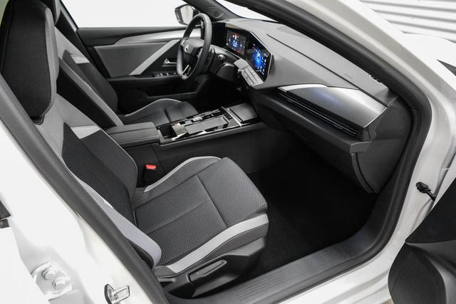 Opel Astra Sports Tourer 1,2 AT Edition - LAGER -LAG. 