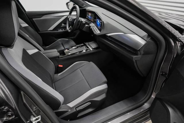 Opel Astra Sports Tourer 1,2 AT Edition - LAGER -LAG. 