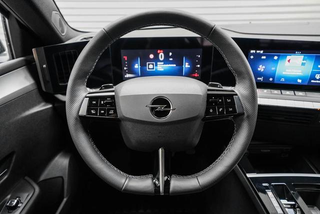 Opel Astra Sports Tourer 1,2 AT Edition - LAGER -LAG. 