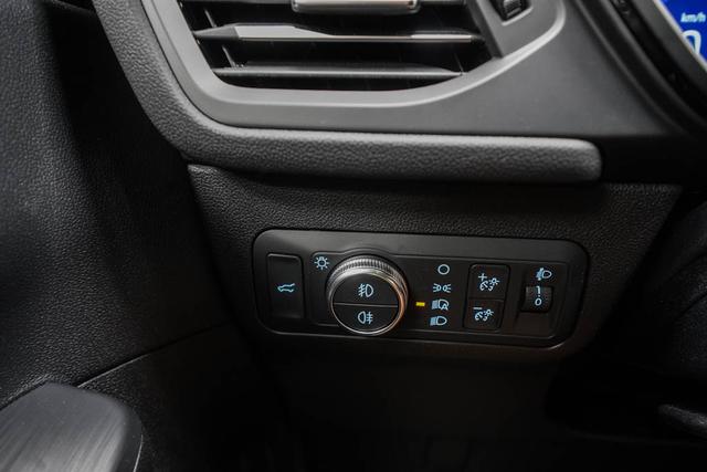 Ford Kuga 2,5 FHEV CVT 2WD AT ST-Line, Winterpa -LAG. 