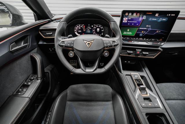 Cupra Leon Sportstourer ST 2,0 TSI DSG 4Drive VZ Kombi - LAGE -LAG. 