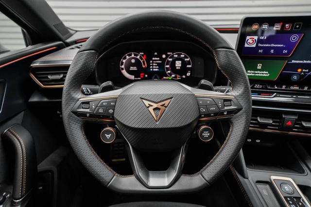 Cupra Leon Sportstourer ST 2,0 TSI DSG 4Drive VZ Kombi - LAGE -LAG. 