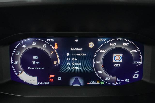 Cupra Leon Sportstourer ST 2,0 TSI DSG 4Drive VZ Kombi - LAGE -LAG. 