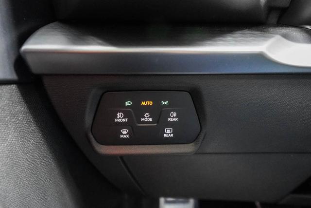 Cupra Leon Sportstourer ST 2,0 TSI DSG 4Drive VZ Kombi - LAGE -LAG. 
