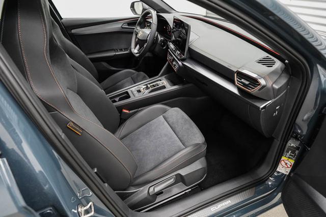 Cupra Leon Sportstourer ST 2,0 TSI DSG 4Drive VZ Kombi - LAGE -LAG. 