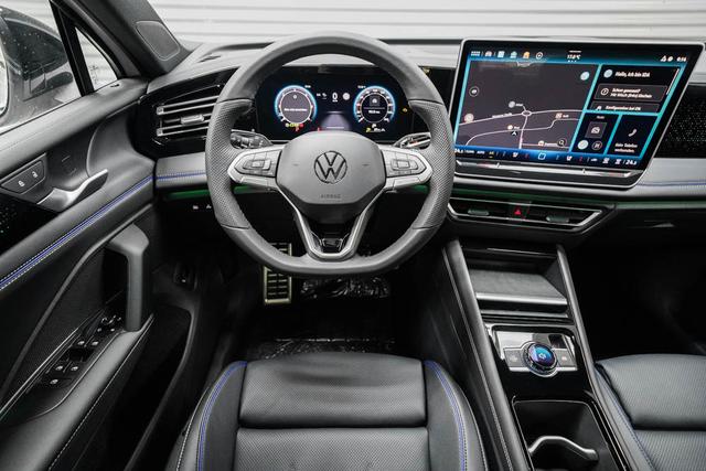Volkswagen Tiguan 2,0 TDI DSG 4Motion R-Line - LAGER -LAG. 