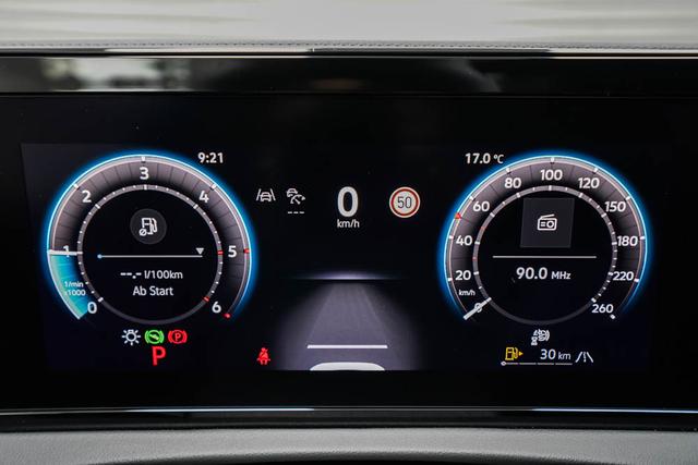 Volkswagen Tiguan 2,0 TDI DSG 4Motion R-Line - LAGER -LAG. 