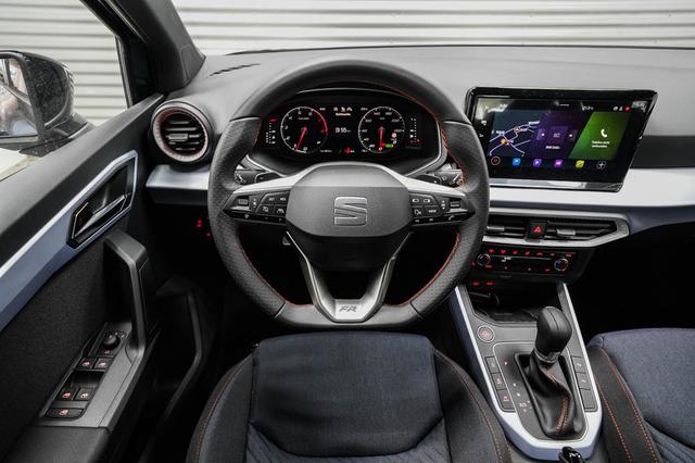 Seat Arona 1,5 TSI DSG FR - LAGER 