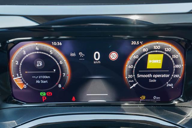 Volkswagen T7 Multivan LR 2,0 TSI DSG Edition - LAGER -LAG. 