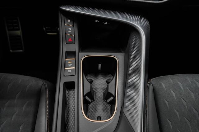 Cupra Terramar 2,0 TSI DSG 4Drive VZ - LAGER 
