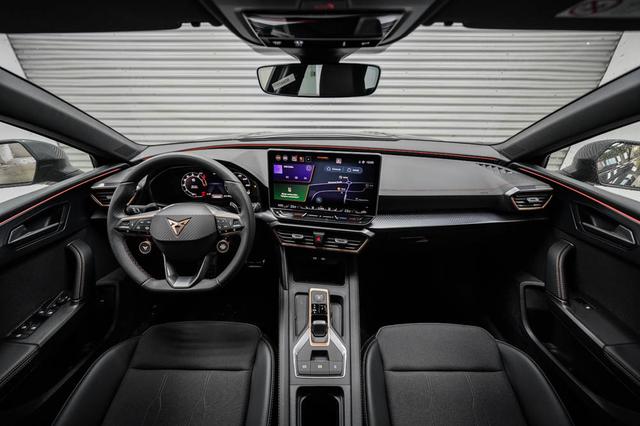 Cupra Leon Sportstourer ST 1,5 eTSI DSG - LAGER 