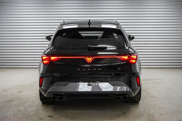 Cupra Leon Sportstourer ST 2,0 TSI DSG 4x4 VZ - LAGER 