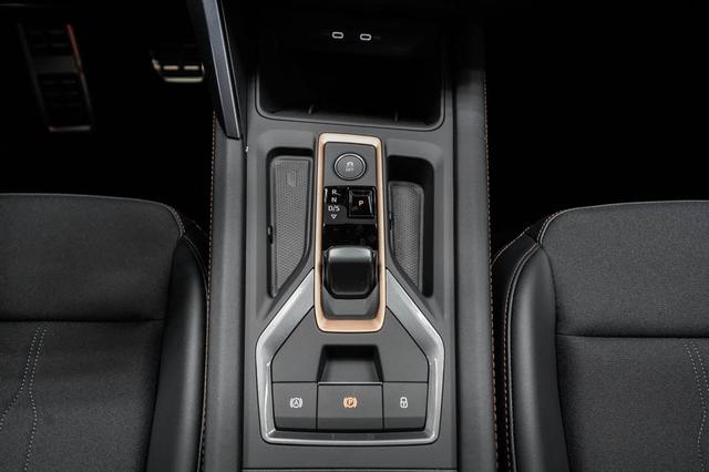 Cupra Leon Sportstourer ST 1,5 eTSI DSG - LAGER 