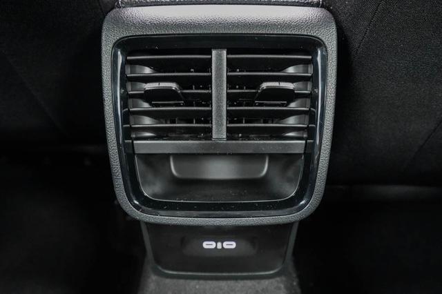 Skoda Octavia Combi Kombi 2,0 TDI DSG Selection - LAGE -LAG. 