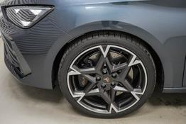 Cupra Leon Sportstourer ST 2,0 TSI DSG 4x4 VZ - LAGER 