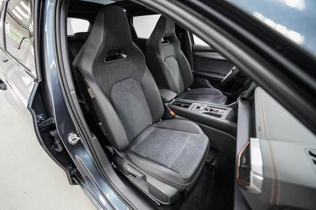 Leon Sportstourer ST 2,0 TSI DSG 4x4 VZ - LAGER 