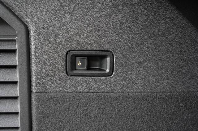 Volkswagen T7 Multivan LR 2,0 TSI DSG Edition - LAGER -LAG. 