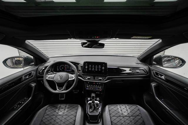 Volkswagen T-Roc 1,5 TSI DSG R-Line - LAGER 