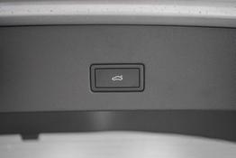 Volkswagen T-Roc 1,5 TSI DSG R-Line - LAGER 