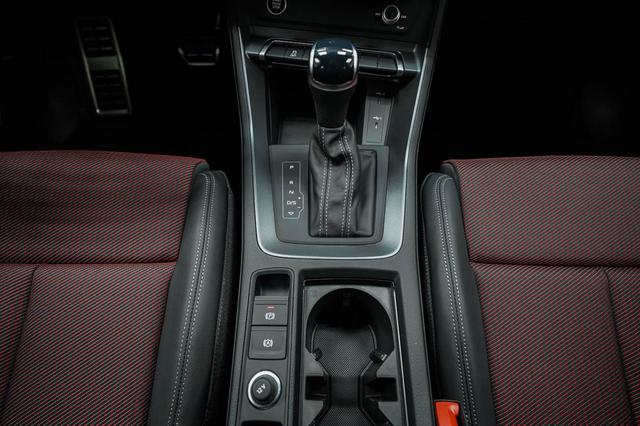 Audi Q3 40 TFSI quattro S-tronic S-Line - LAGER -LAG. 