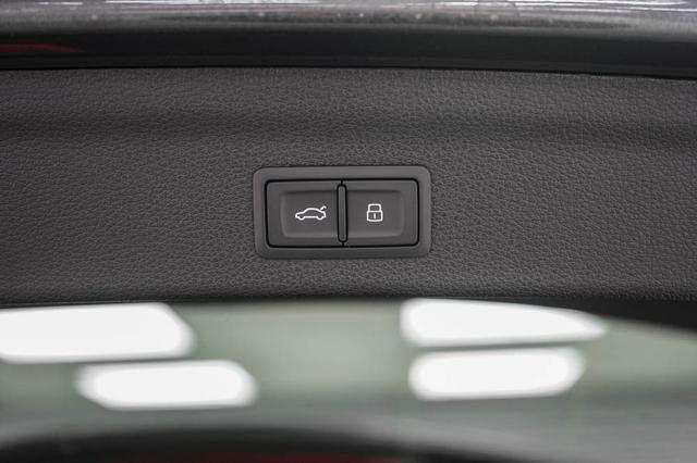 Audi Q3 40 TFSI quattro S-tronic S-Line - LAGER -LAG. 