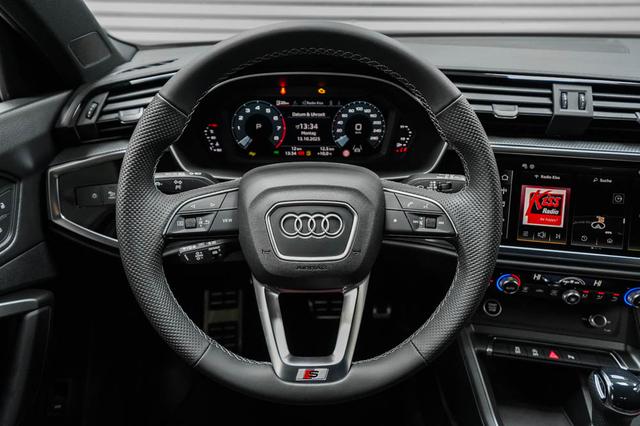 Q3 40 TFSI quattro S-tronic S-Line - LAGER -LAG. 