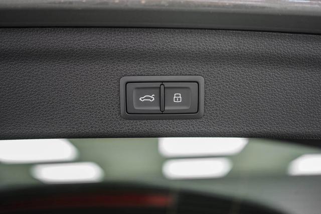 Audi Q3 40 TFSI quattro S-tronic S-Line - LAGER -LAG. 