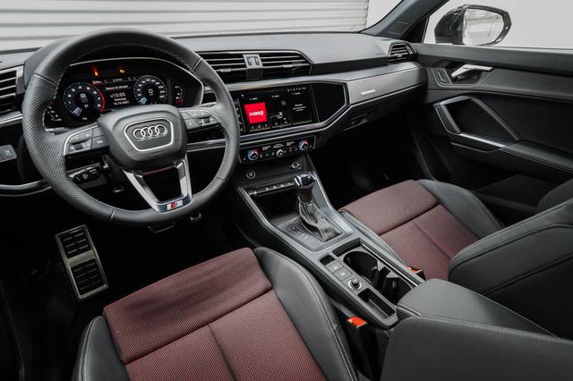 Audi Q3 40 TFSI quattro S-tronic S-Line - LAGER -LAG. 
