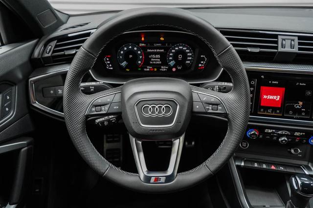 Audi Q3 40 TFSI quattro S-tronic S-Line - LAGER -LAG. 