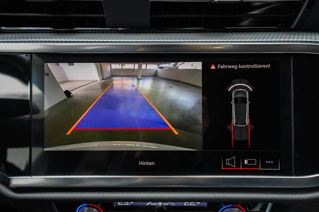 Audi Q3 40 TFSI quattro S-tronic S-Line - LAGER -LAG. 