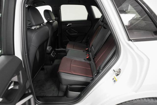 Audi Q3 40 TFSI quattro S-tronic S-Line - LAGER -LAG. 