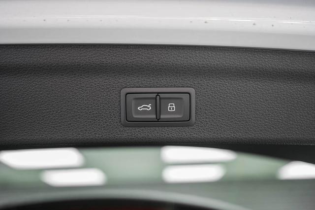 Audi Q3 40 TFSI quattro S-tronic S-Line - LAGER -LAG. 