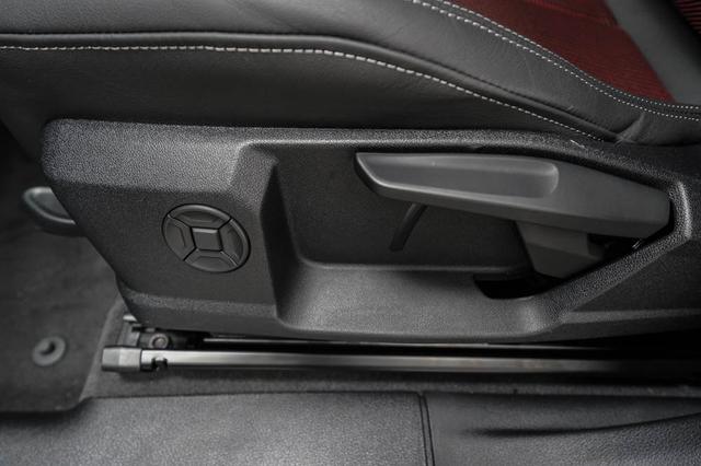 Audi Q3 40 TFSI quattro S-tronic S-Line - LAGER -LAG. 