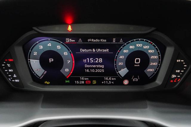 Audi Q3 40 TFSI quattro S-tronic S-Line - LAGER -LAG. 