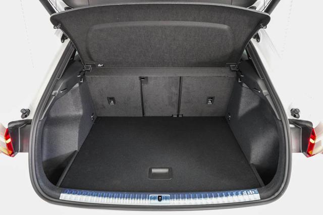 Audi Q3 40 TFSI quattro S-tronic S-Line - LAGER -LAG. 