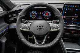 Volkswagen Tiguan 2,0 TDI DSG 4Motion R-Line - LAGER -LAG. 