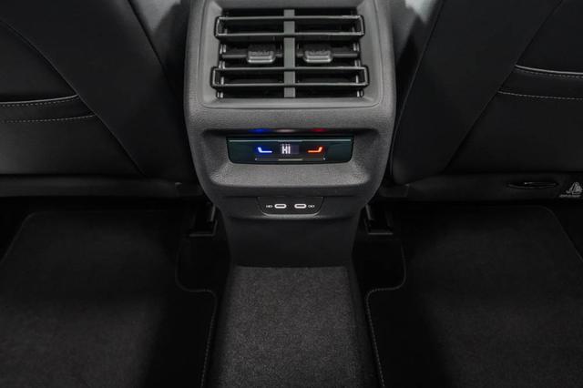 Volkswagen Tiguan 2,0 TDI DSG 4Motion R-Line - LAGER -LAG. 