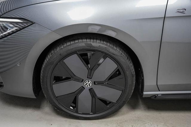 Volkswagen Passat Variant 2,0 TDI DSG 4x4 R-Line - LA -LAG. 