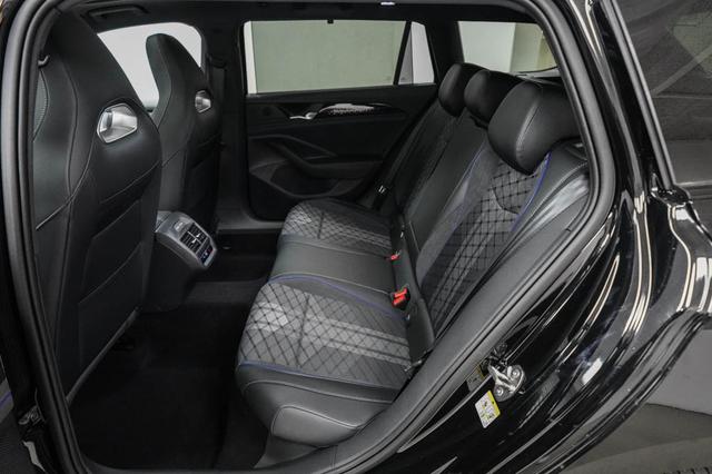 Volkswagen Passat Variant 2,0 TDI DSG 4x4 R-Line - LA -LAG. 