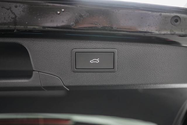 Volkswagen Passat Variant 2,0 TDI DSG 4x4 R-Line - LA -LAG. 