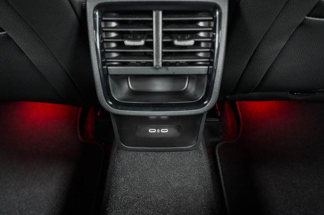 Skoda Octavia Combi Kombi 1,5 TSI m-HEV DSG Sportline -LAG. 