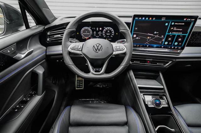 Volkswagen Tiguan 2,0 TDI DSG 4Motion R-Line - LAGER -LAG. 