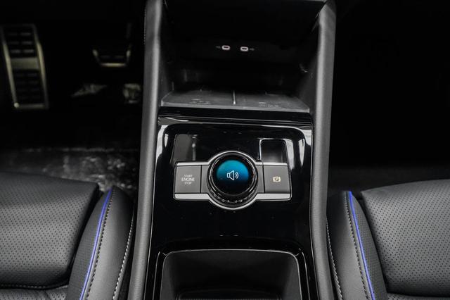 Volkswagen Tiguan 2,0 TDI DSG 4Motion R-Line - LAGER -LAG. 