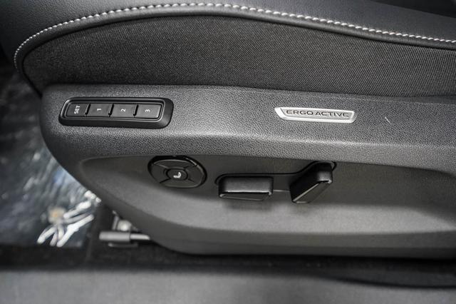 Volkswagen Tiguan 2,0 TDI DSG 4Motion R-Line - LAGER -LAG. 