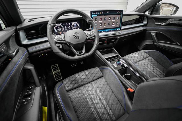 Volkswagen Tayron 2,0 TDI DSG 4Motion R-Line - LAGER -LAG. 